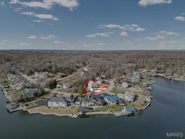 $449,900 | 9679 West Vista Drive, Hillsboro, MO 63050