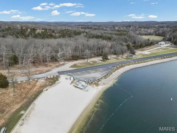 $449,900 | 9679 West Vista Drive, Hillsboro, MO 63050