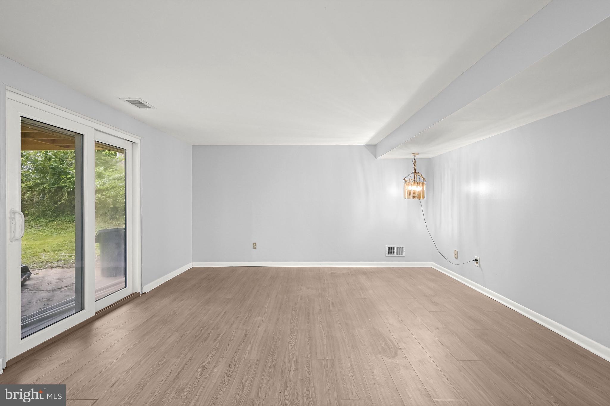 3521 Cabot Road Randallstown, MD 21133 - Photo 18 of 43 Family Room