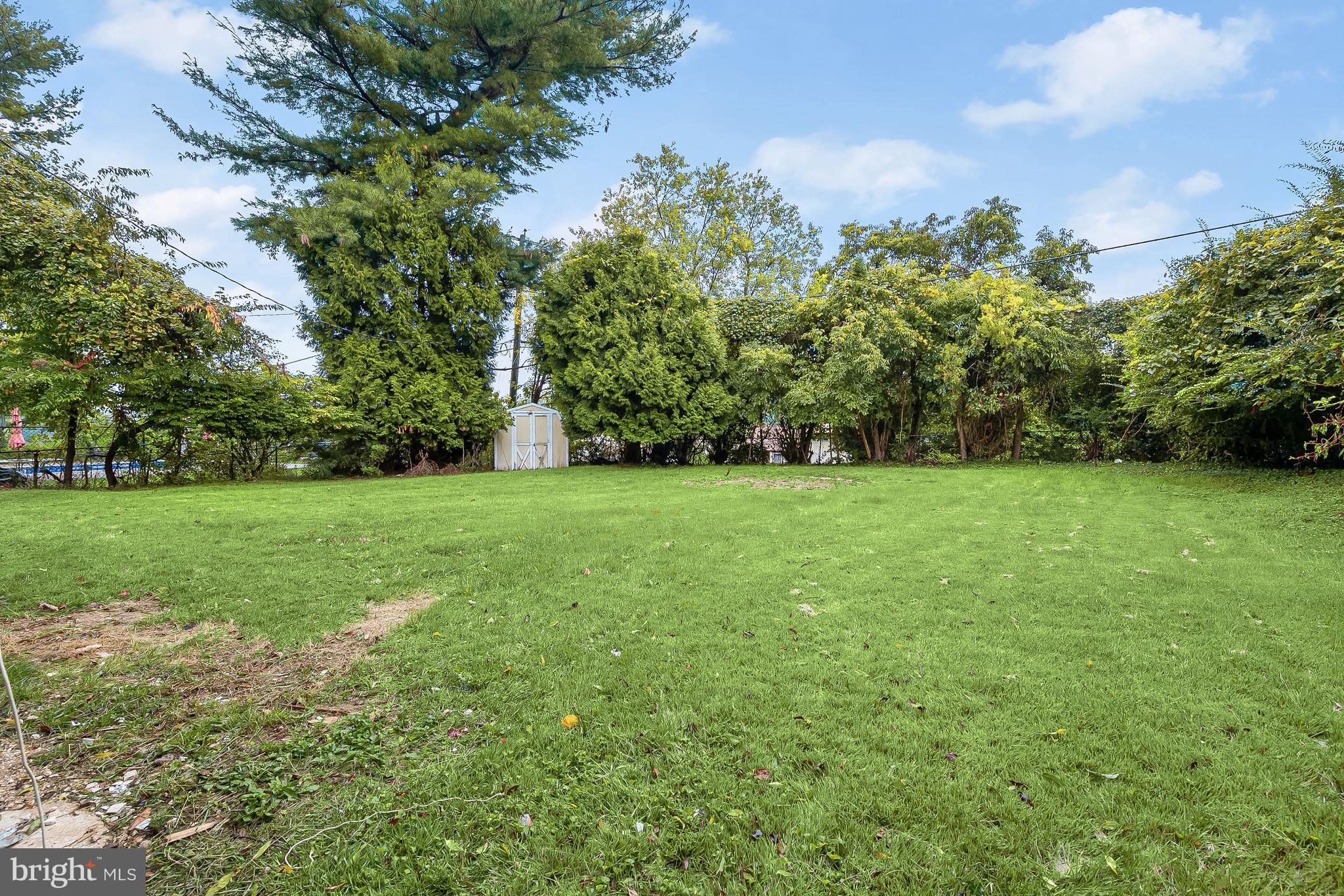 3521 Cabot Road Randallstown, MD 21133 - Photo 35 of 43 Landscaped Grounds