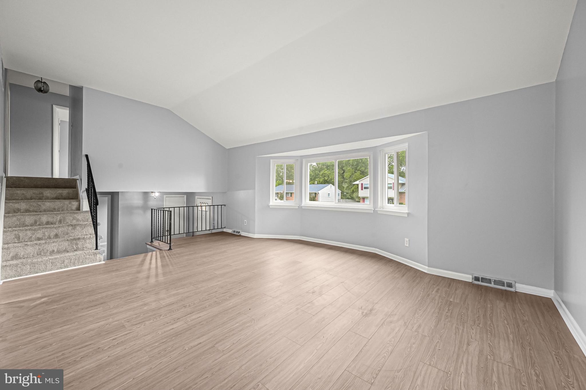 3521 Cabot Road Randallstown, MD 21133 - Photo 8 of 43 Living Room