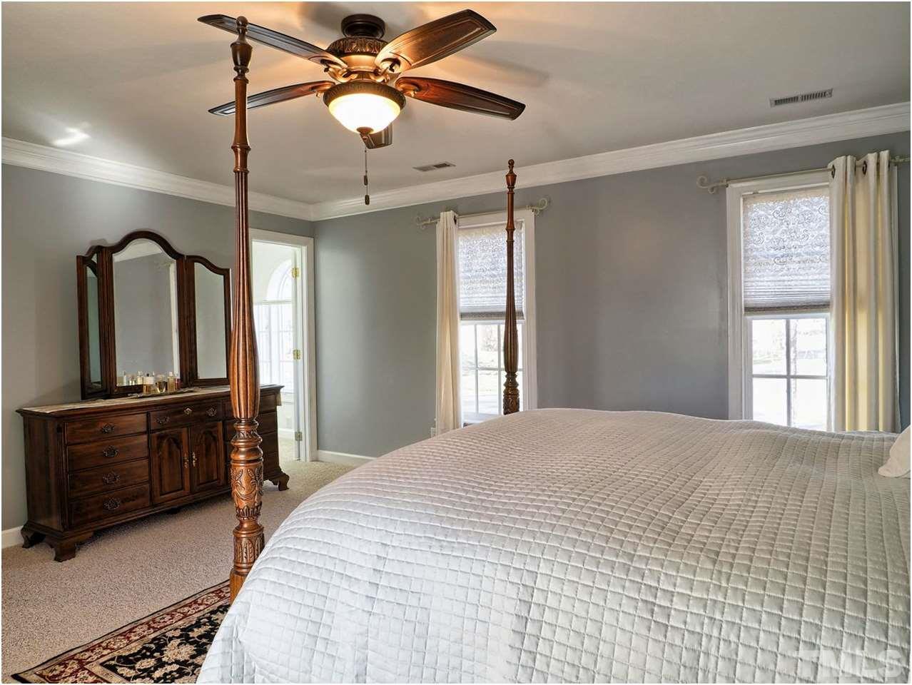 9104 Storrington Way Raleigh, NC 27615 - Photo 12 of 25 Gallery Image 12