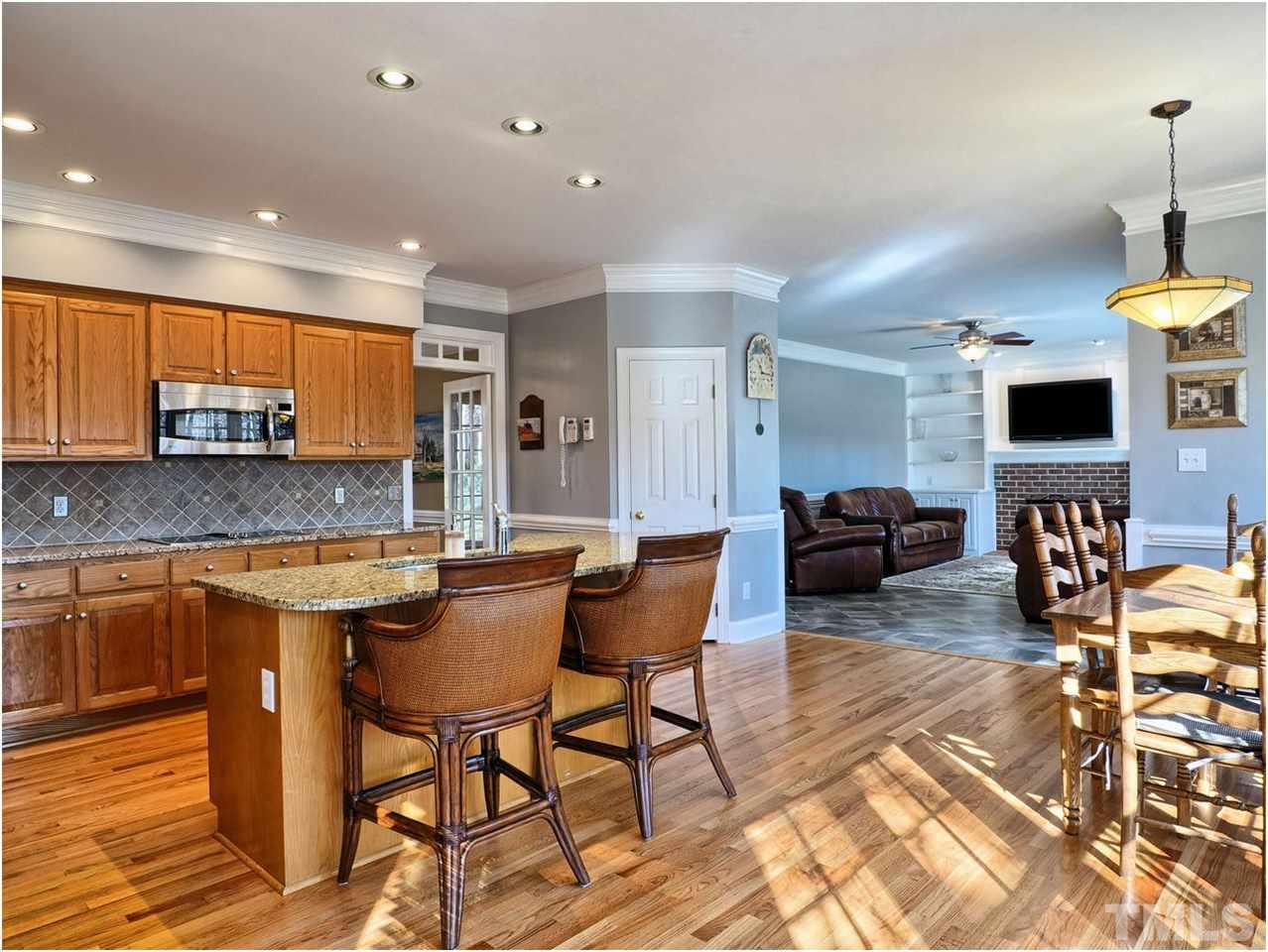 9104 Storrington Way Raleigh, NC 27615 - Photo 6 of 25 Gallery Image 6