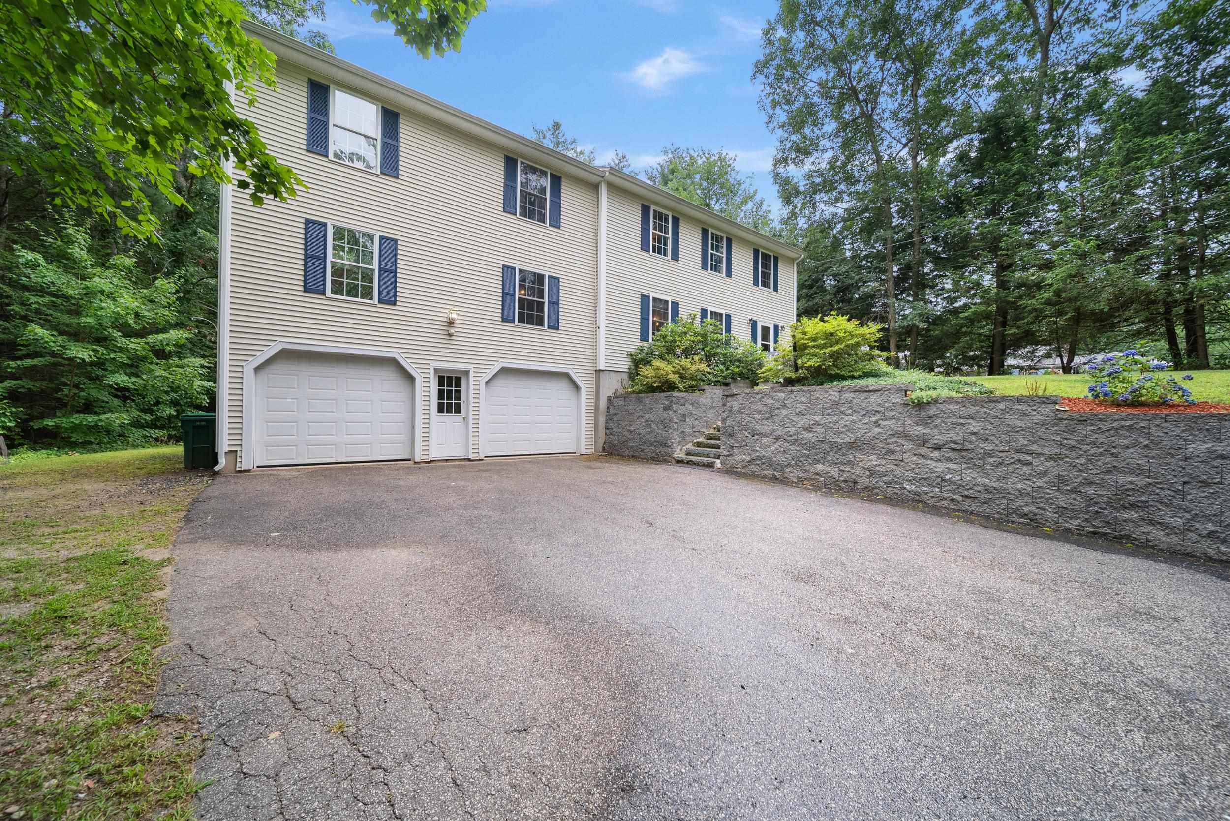 39 Beede Hill Road Fremont, NH 03044 - Photo 2 of 30