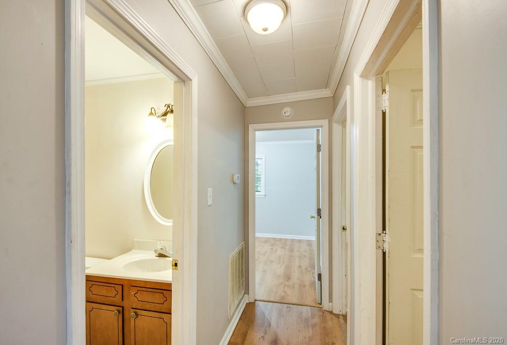 1114 Draco Road Lenoir, NC 28645 - Photo 12 of 31 Gallery Image 12
