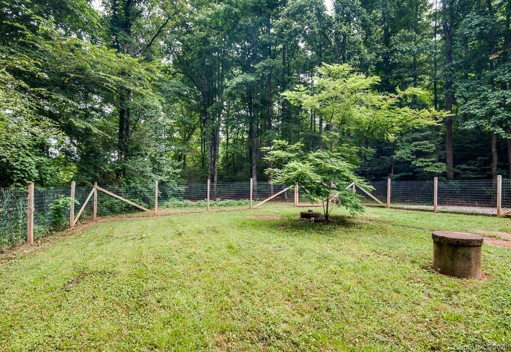 1114 Draco Road Lenoir, NC 28645 - Photo 29 of 31 Gallery Image 29