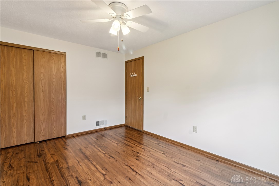 3697 Kemp Road Beavercreek, OH 45431 - Photo 16 of 28
