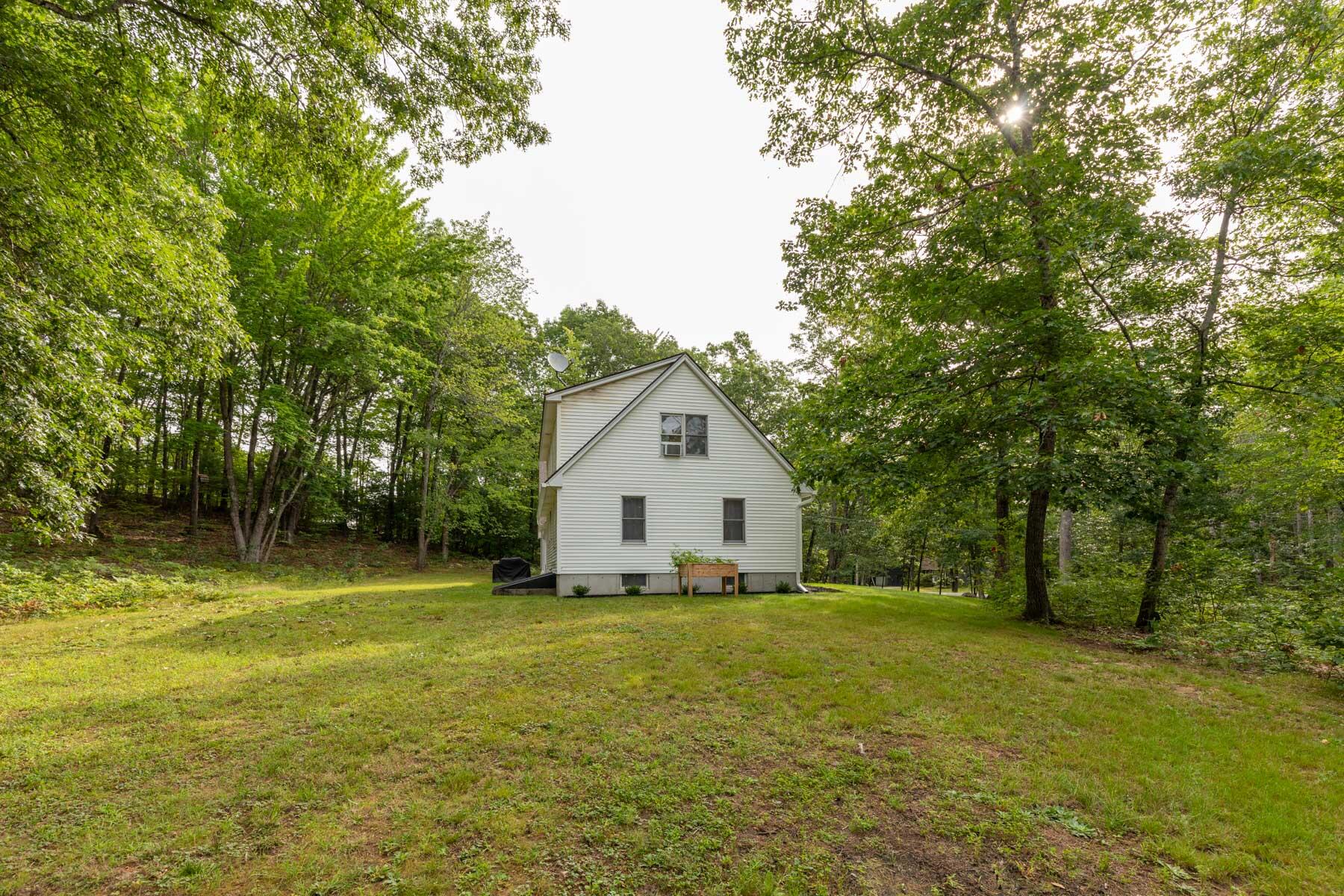 533 Sam Allen Road Sanford, ME 04073 - Photo 24 of 37 Secoast-Re-Photos-9