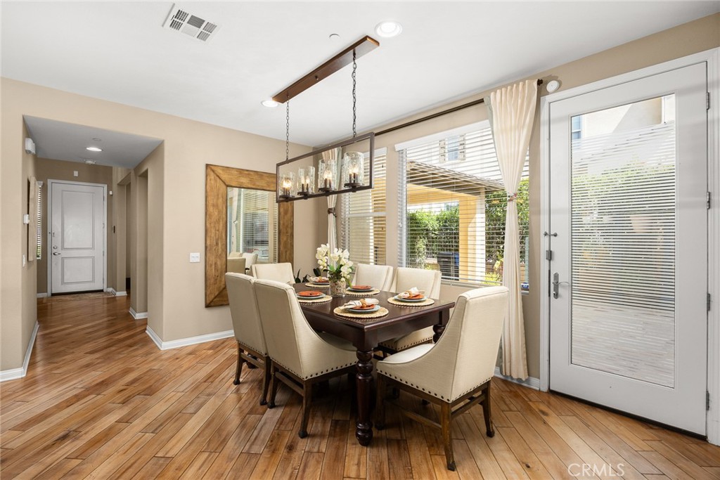 620 East Mandevilla Way Azusa, CA 91702 - Photo 11 of 58