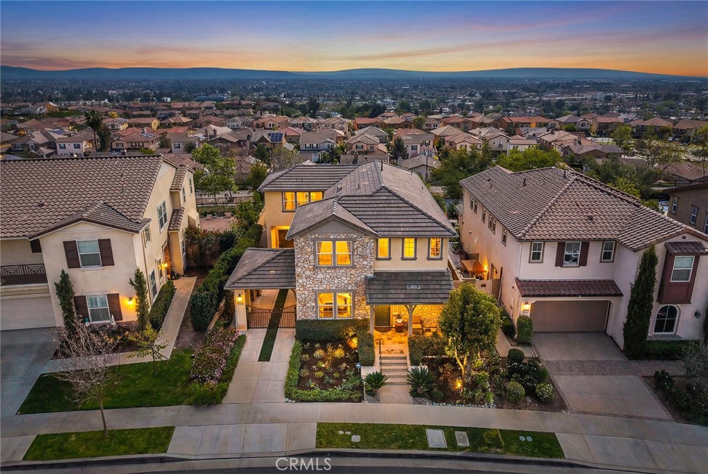 620 East Mandevilla Way Azusa, CA 91702 - Photo 2 of 58