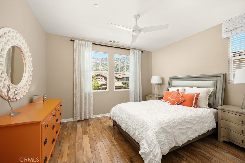 620 East Mandevilla Way Azusa, CA 91702 - Photo 22 of 58