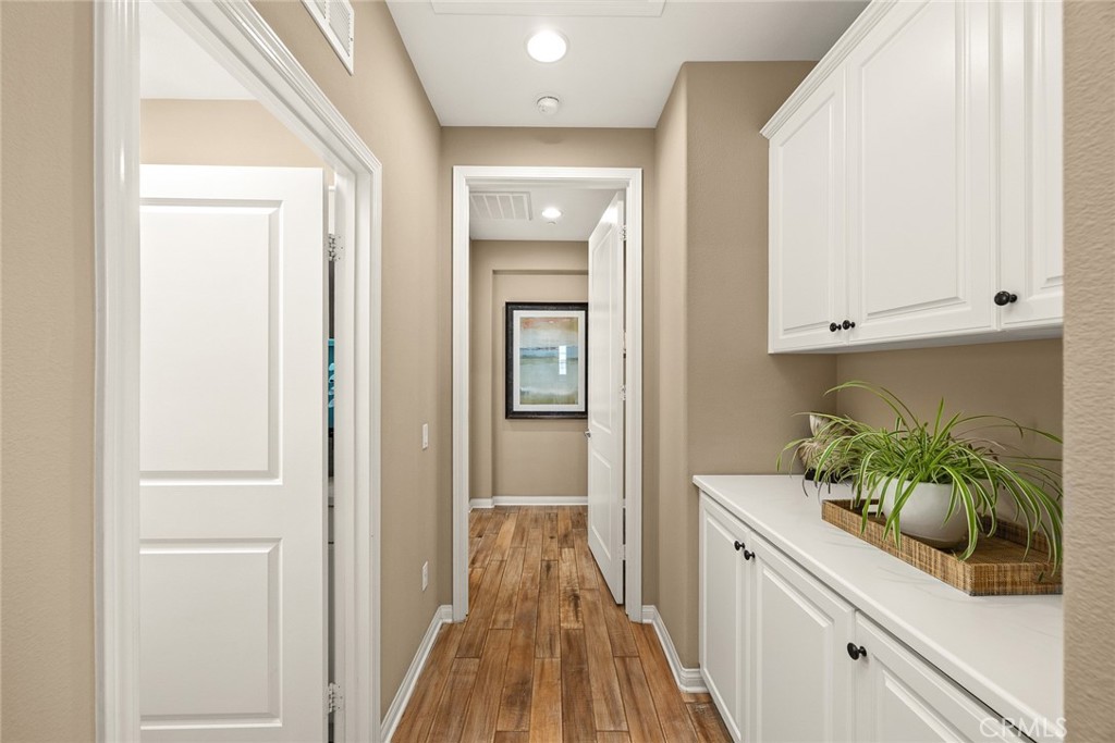 620 East Mandevilla Way Azusa, CA 91702 - Photo 26 of 58