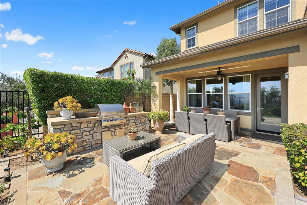 620 East Mandevilla Way Azusa, CA 91702 - Photo 42 of 58