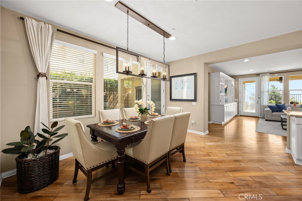 620 East Mandevilla Way Azusa, CA 91702 - Photo 10 of 58