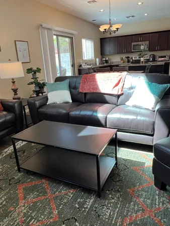 $2,885 | 22507 North 31st Avenue, Unit 15, Phoenix, AZ 85027