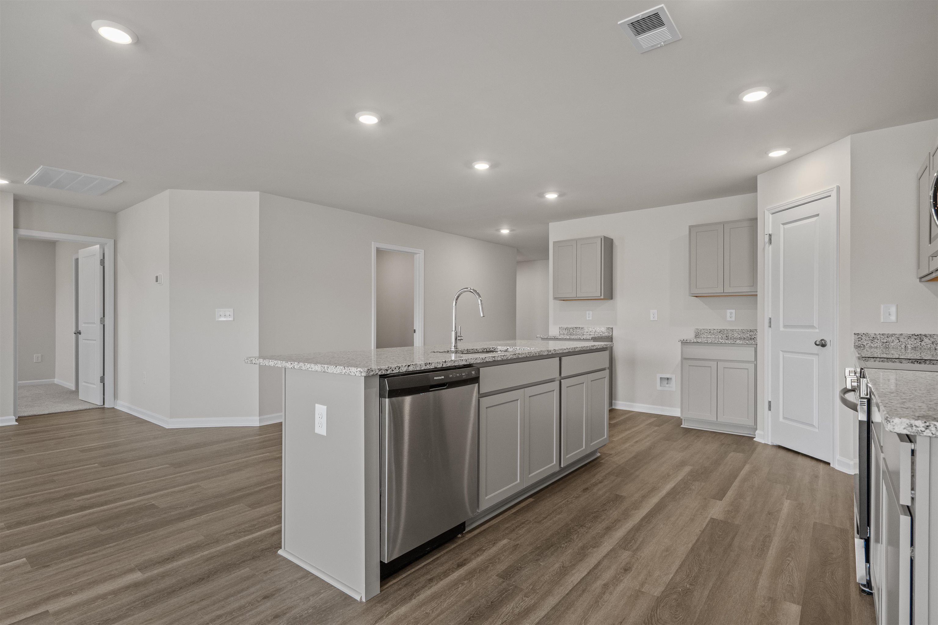 809 Rivas Court Conway, SC 29527 - Photo 13 of 42 Gallery Image 13