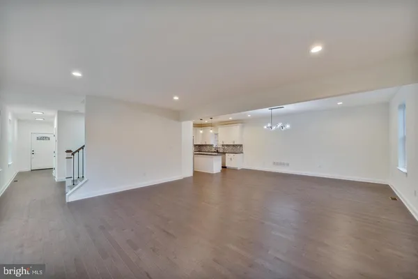 $4,975 | 274 Oak Avenue, Media, PA 19063