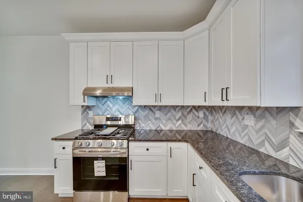 $4,975 | 274 Oak Avenue, Media, PA 19063