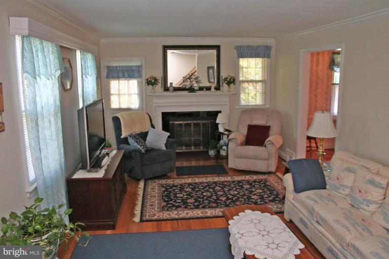 2404 Churchill Road Silver Spring, MD 20902 - Photo 4 of 17 Living Room #2