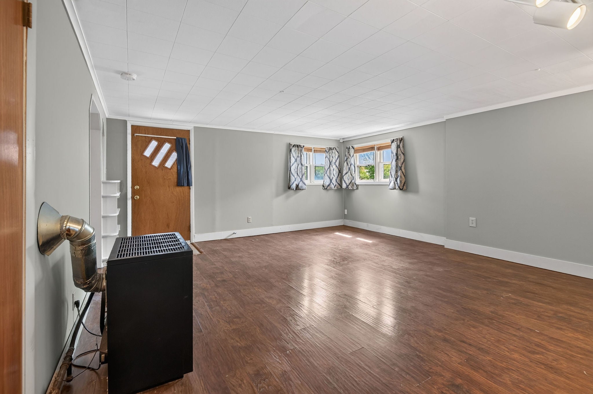 1232 Hauser Boulevard Helena, MT 59601 - Photo 10 of 28 Gallery Image 10