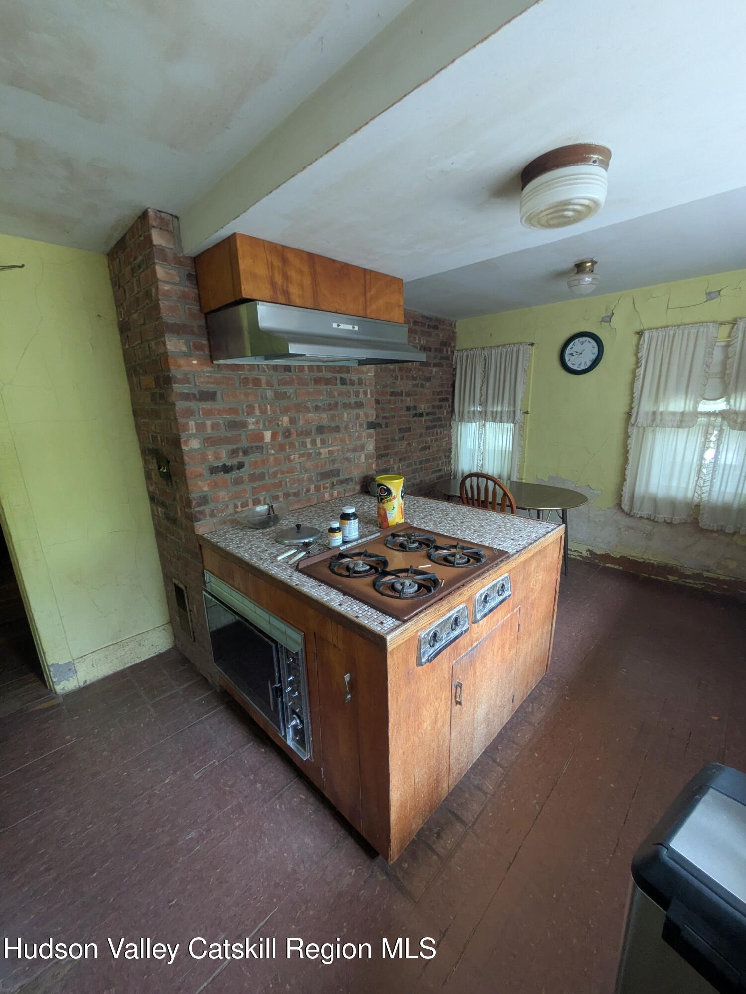 13 Mt Pleasant Road Mount Tremper, NY 12457 - Photo 11 of 36 PXL_20260428_173125387