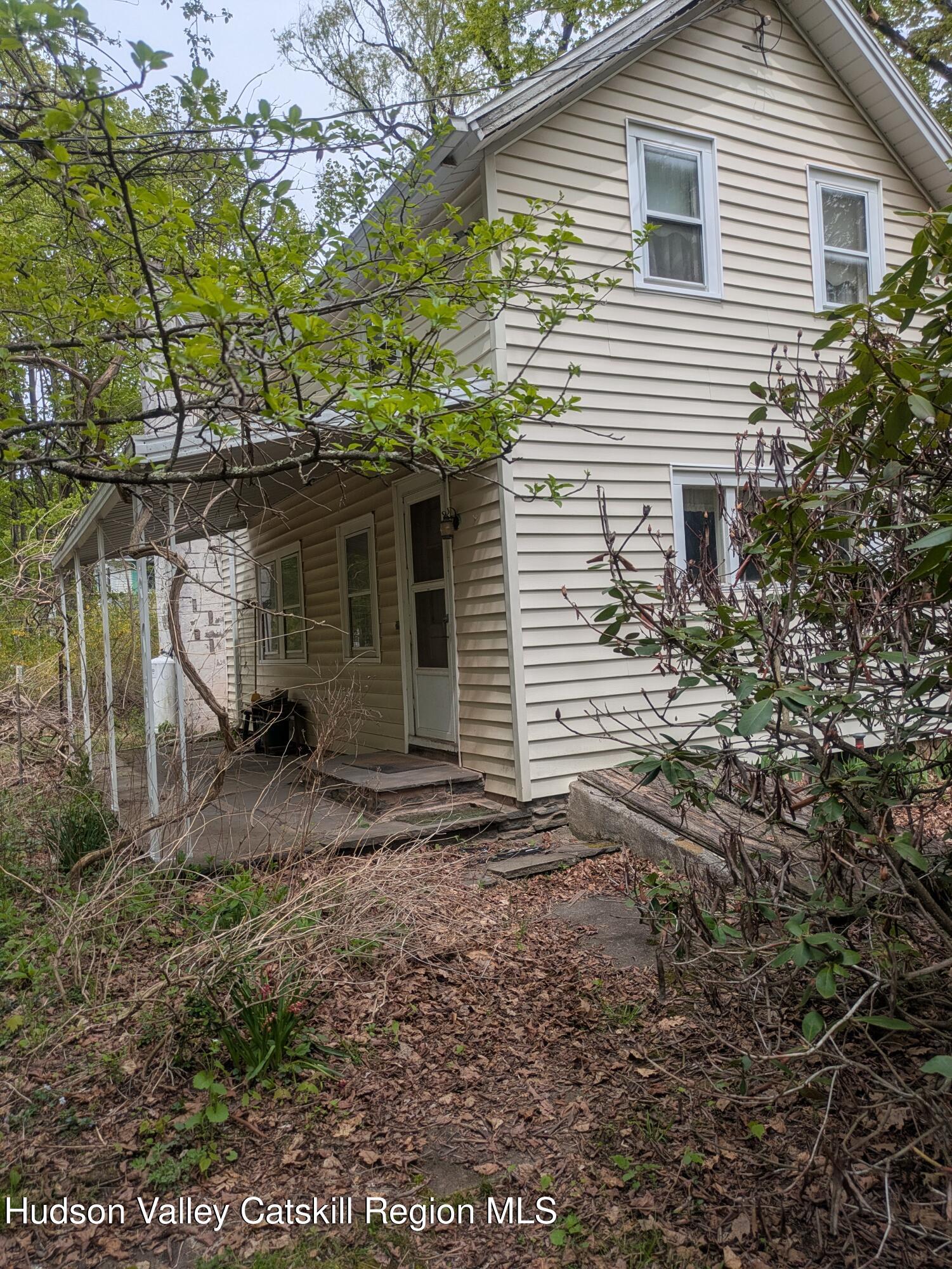 13 Mt Pleasant Road Mount Tremper, NY 12457 - Photo 6 of 36 PXL_20260428_170543047