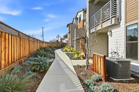 $1,098,000 | 2760 Ball Place, Unit 2, Santa Clara, CA 95051