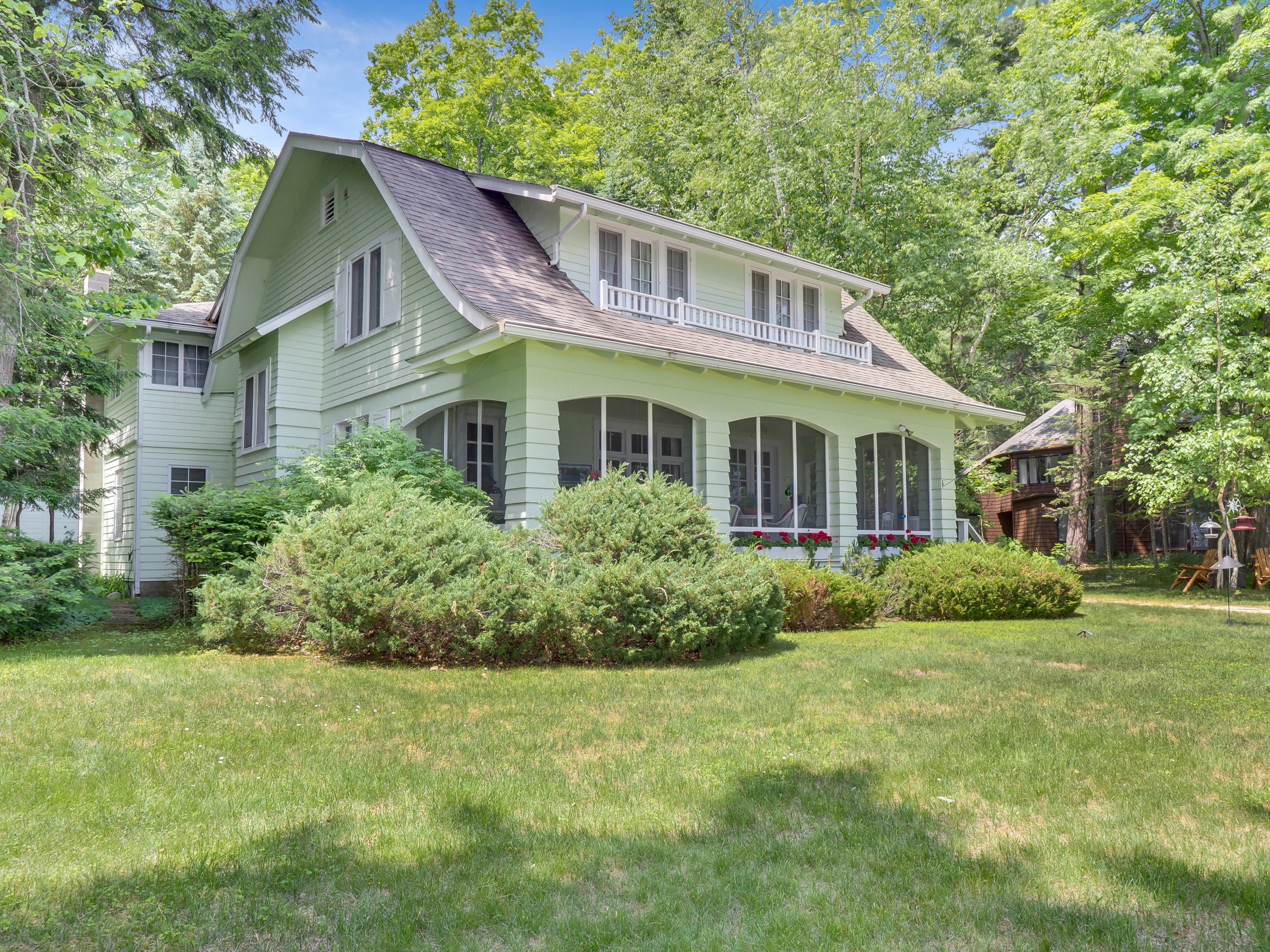 1841 Resort Road Alanson, MI 49706 - Photo 2 of 60 Gallery Image 2