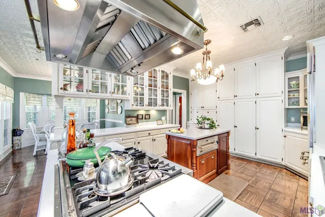 $599,000 | 141 Industrial Park Road, Larose, LA 70373