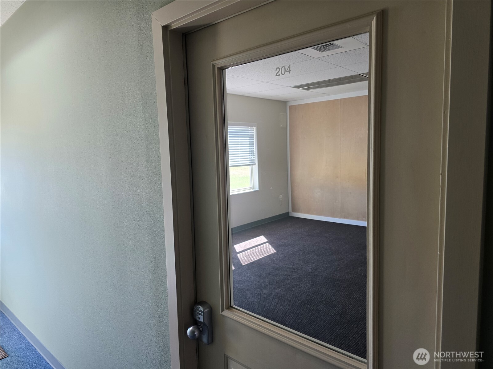 502 South Still Road, Unit 201 Sequim, WA 98382 - Photo 5 of 13 a view of a hallway