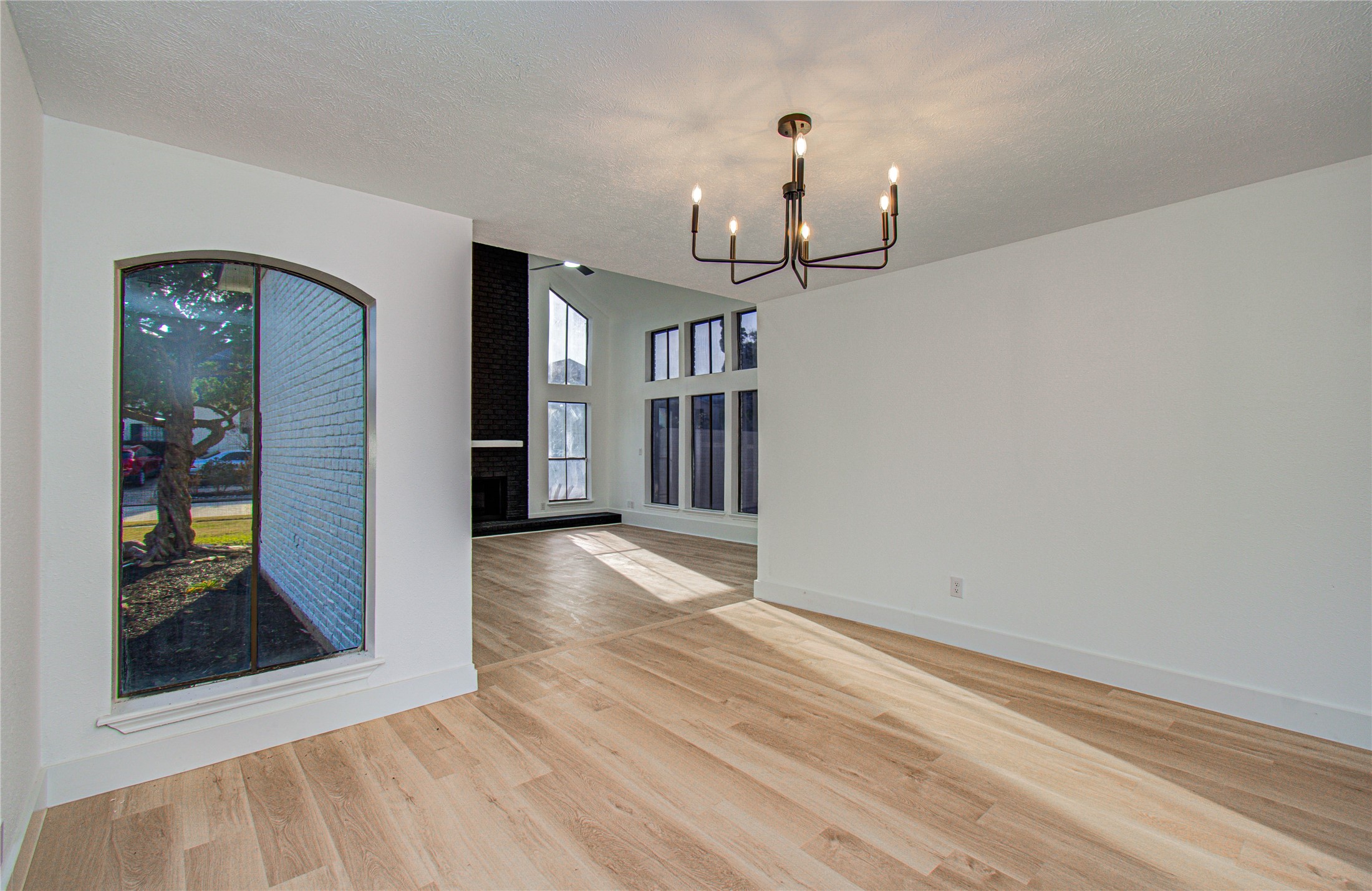 4710 Country Club View Baytown, TX 77521 - Photo 13 of 46