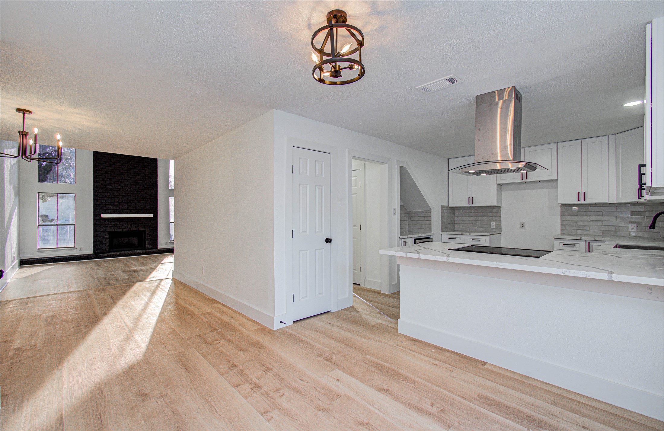 4710 Country Club View Baytown, TX 77521 - Photo 16 of 46