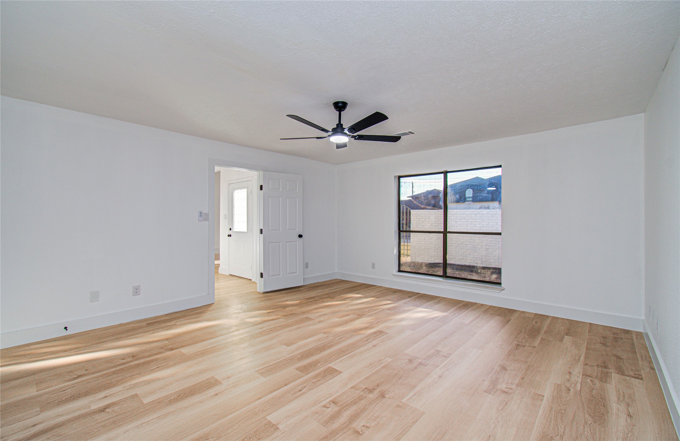 4710 Country Club View Baytown, TX 77521 - Photo 27 of 46