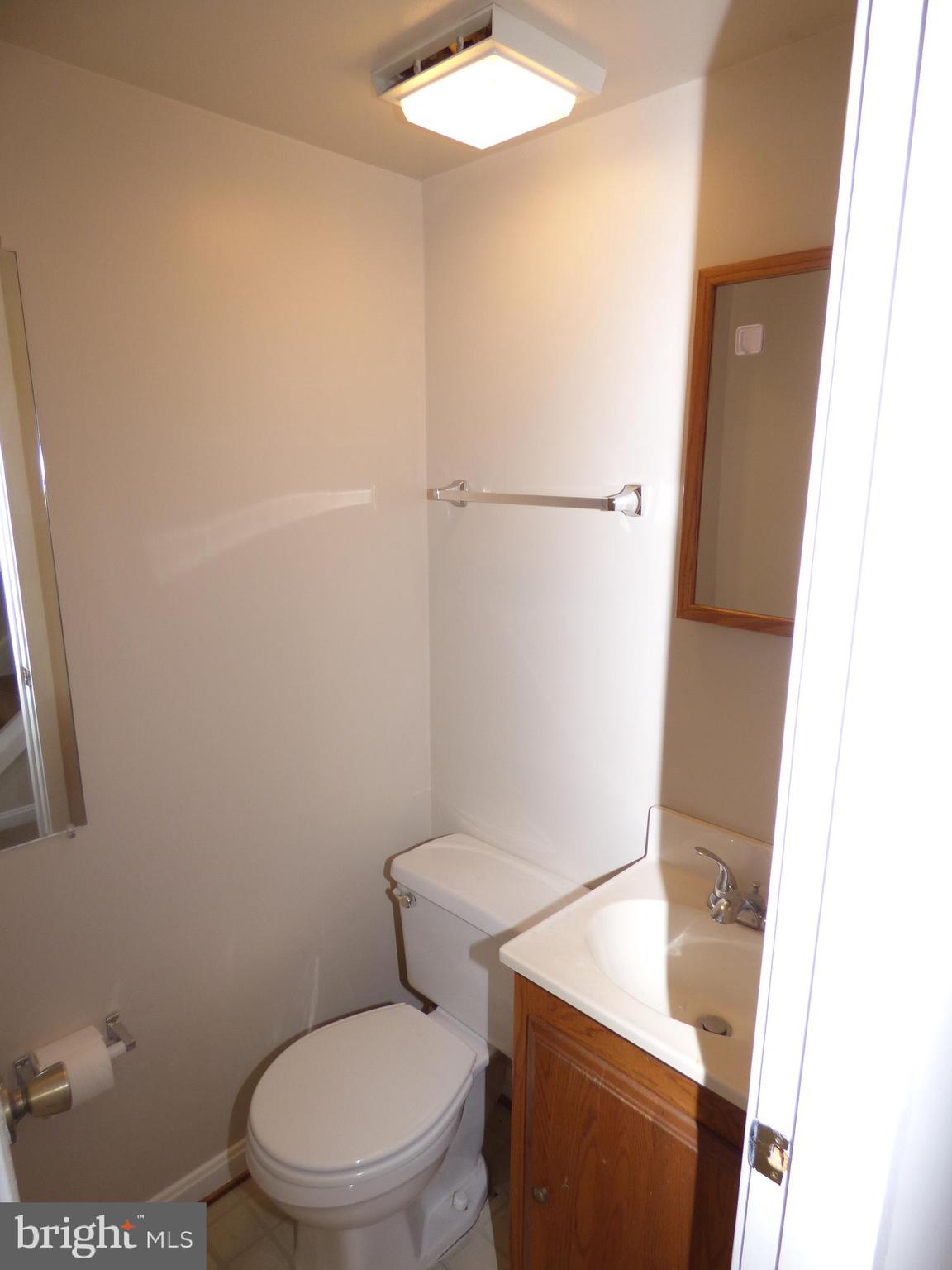 6801 Farmbrook Court Frederick, MD 21703 - Photo 8 of 19