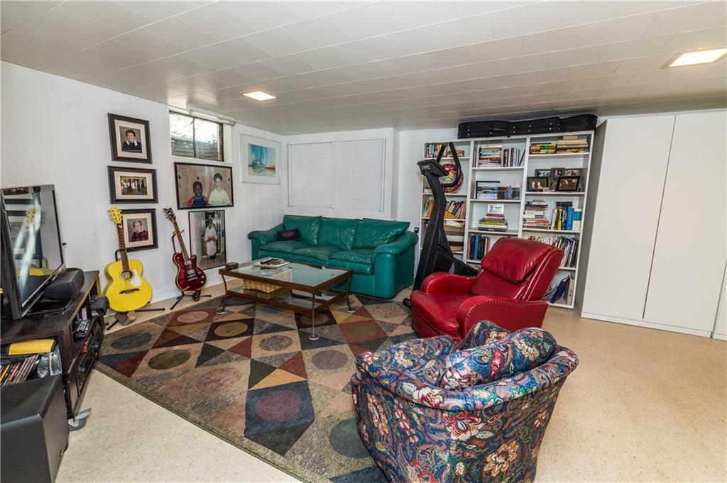 224 Rockingham Road Pittsburgh, PA 15238 - Photo 13 of 25 Finished lower level.