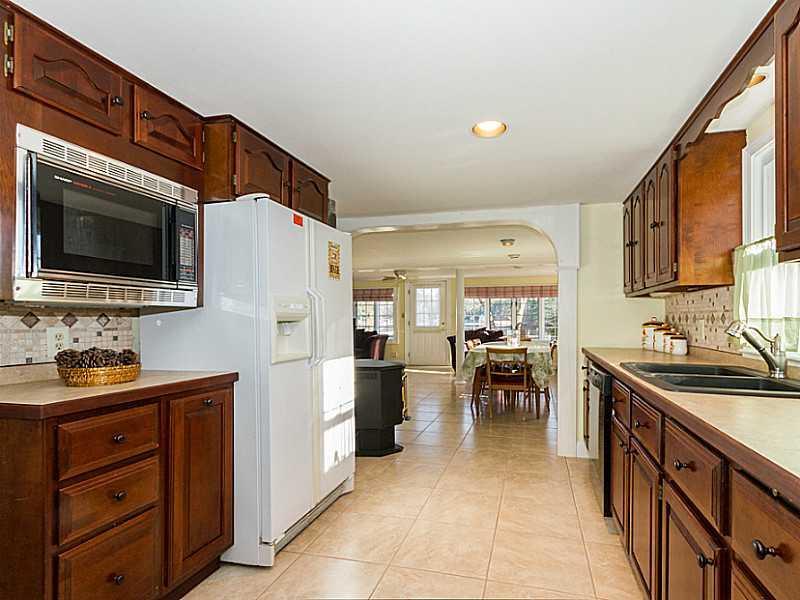 54 Clairmont Road Windham, ME 04062 - Photo 6 of 24 Kitchen.