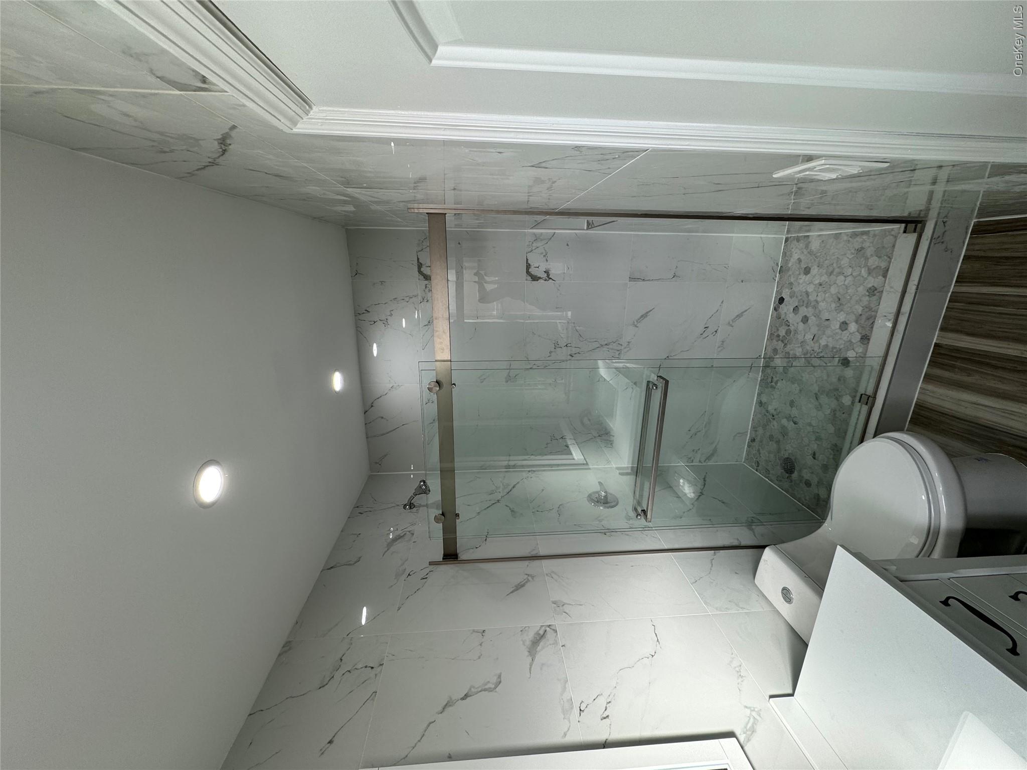 60-03 56th Road, Unit 3 Queens, NY 11378 - Photo 4 of 20 Gallery Image 4