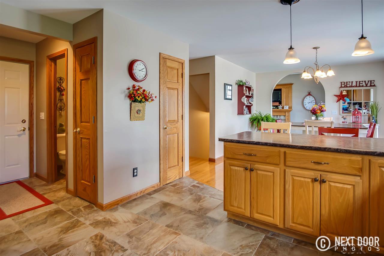 4056 Lone Road Freeland, MI 48623 - Photo 11 of 31 31325228-10.JPG