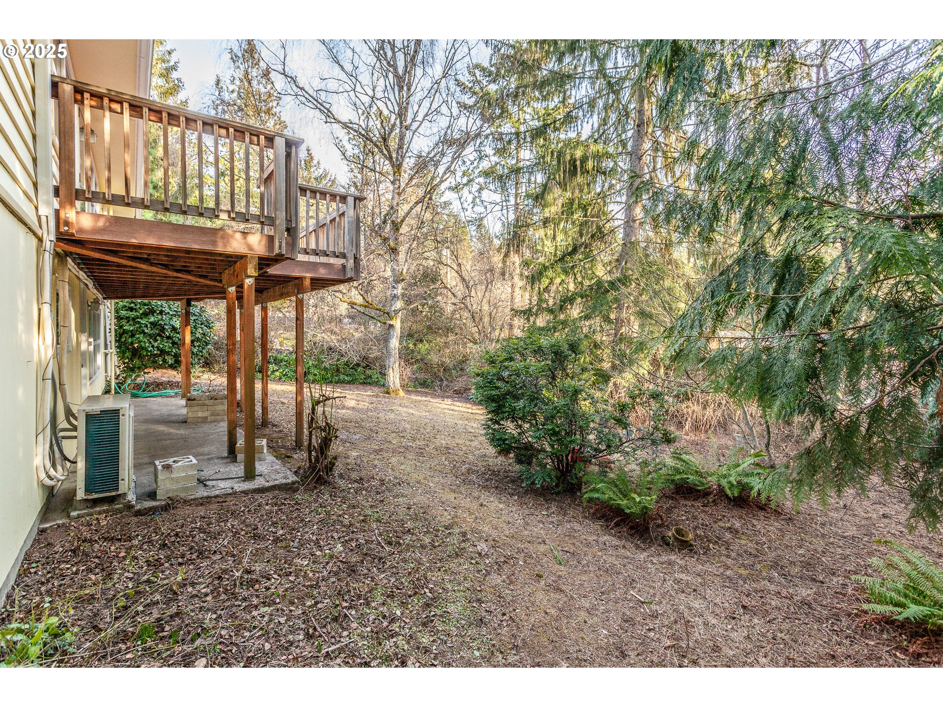 2604 Southwest Mitchell Court Portland, OR 97239 - Photo 26 of 31 Gallery Image 26