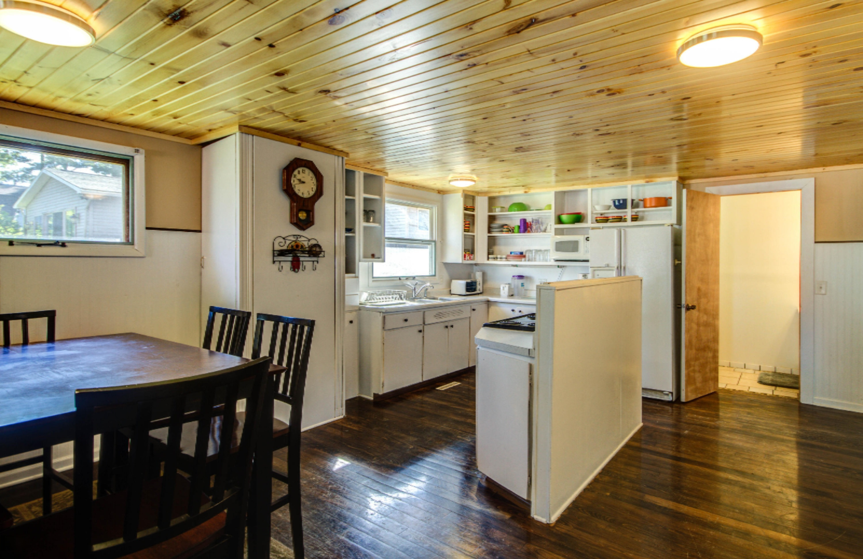 8532 Silver Lake Road Mears, MI 49436 - Photo 32 of 66 31.Putzen Medium-2