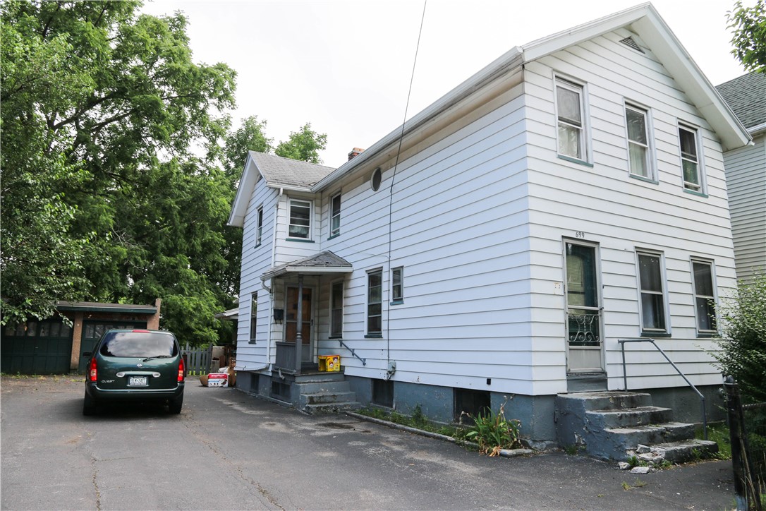 699 Smith Street Rochester, NY 14606 - Photo 1 of 1
