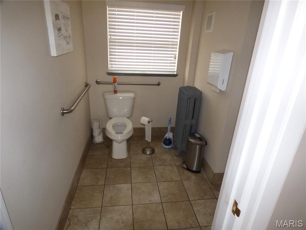 4500 West Pine Boulevard St. Louis, MO 63108 - Photo 11 of 44