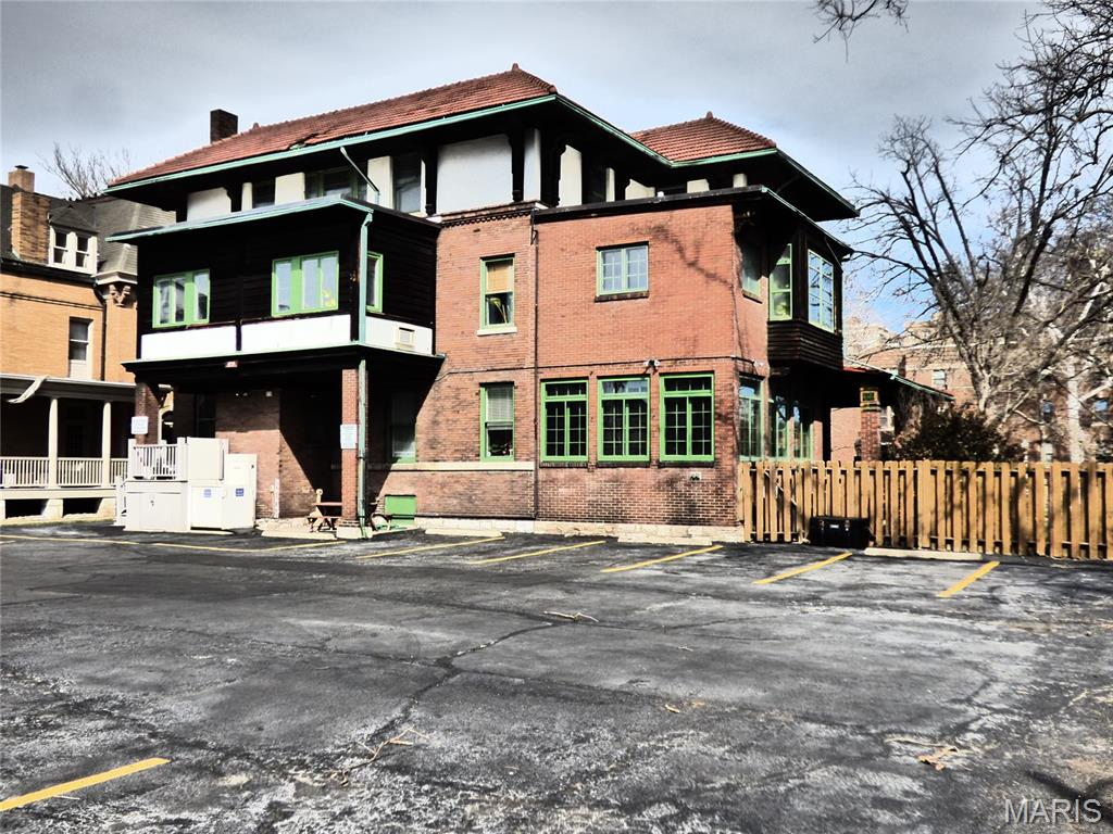 4500 West Pine Boulevard St. Louis, MO 63108 - Photo 39 of 44
