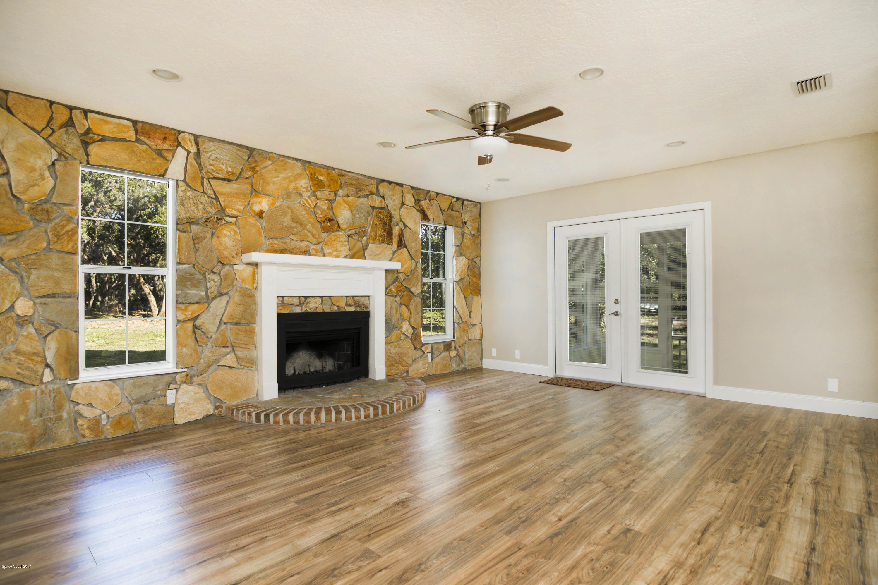 2181 Wherry Road Mims, FL 32754 - Photo 14 of 43 IMG_3271