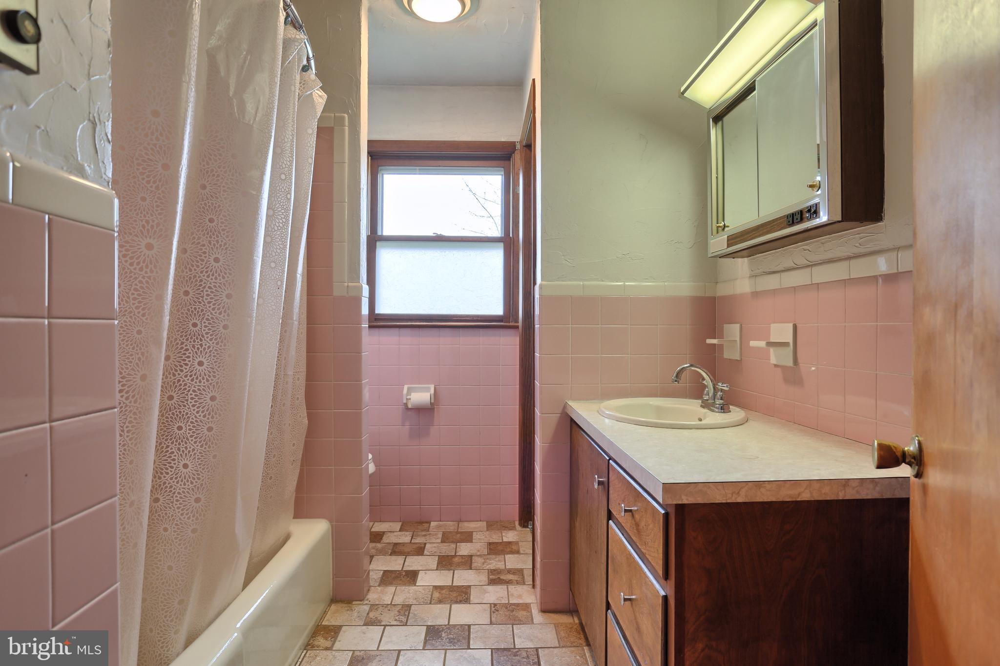 571 Frystown Road Myerstown, PA 17067 - Photo 18 of 43 Gallery Image 18