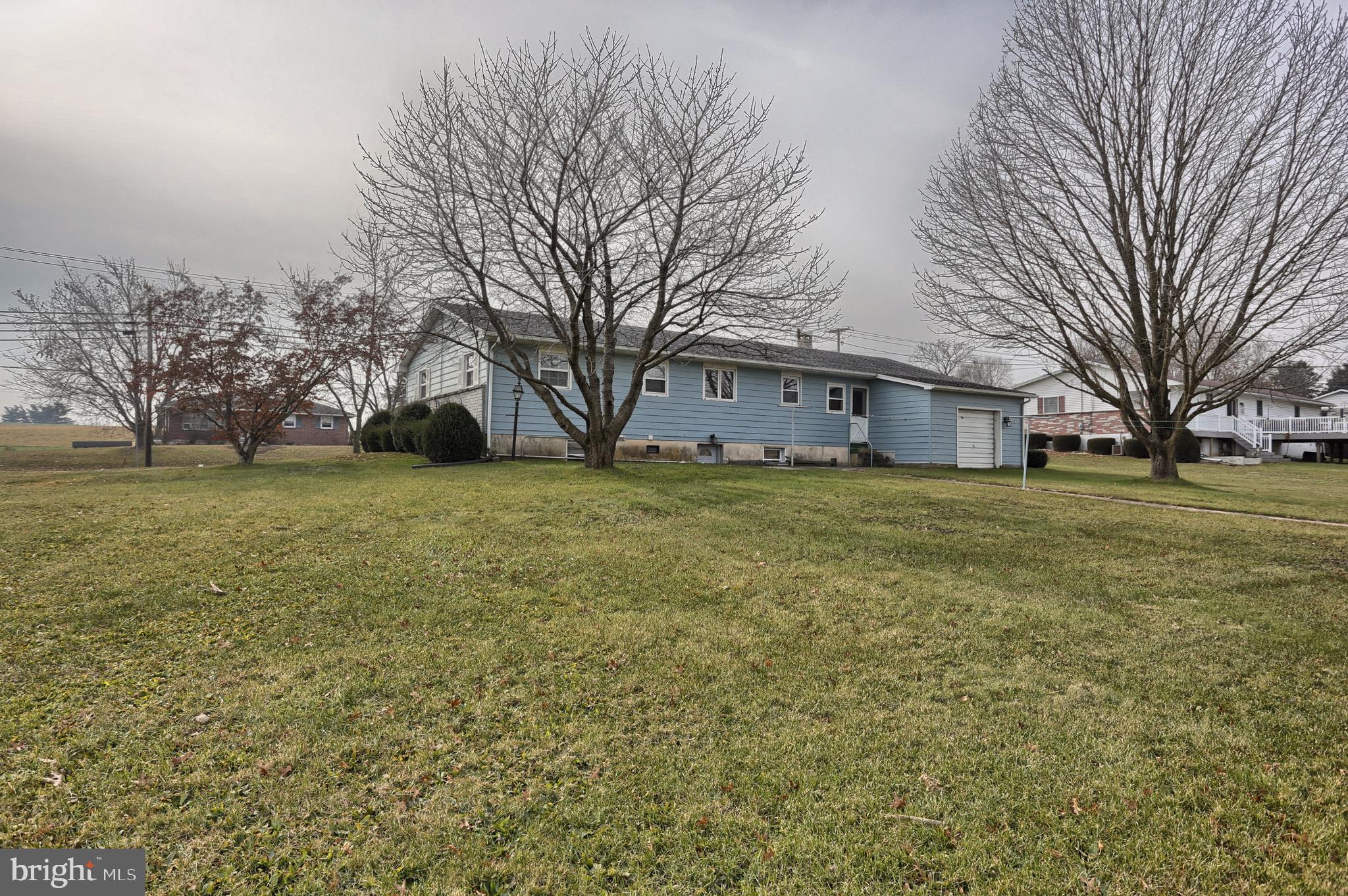 571 Frystown Road Myerstown, PA 17067 - Photo 4 of 43 Gallery Image 4
