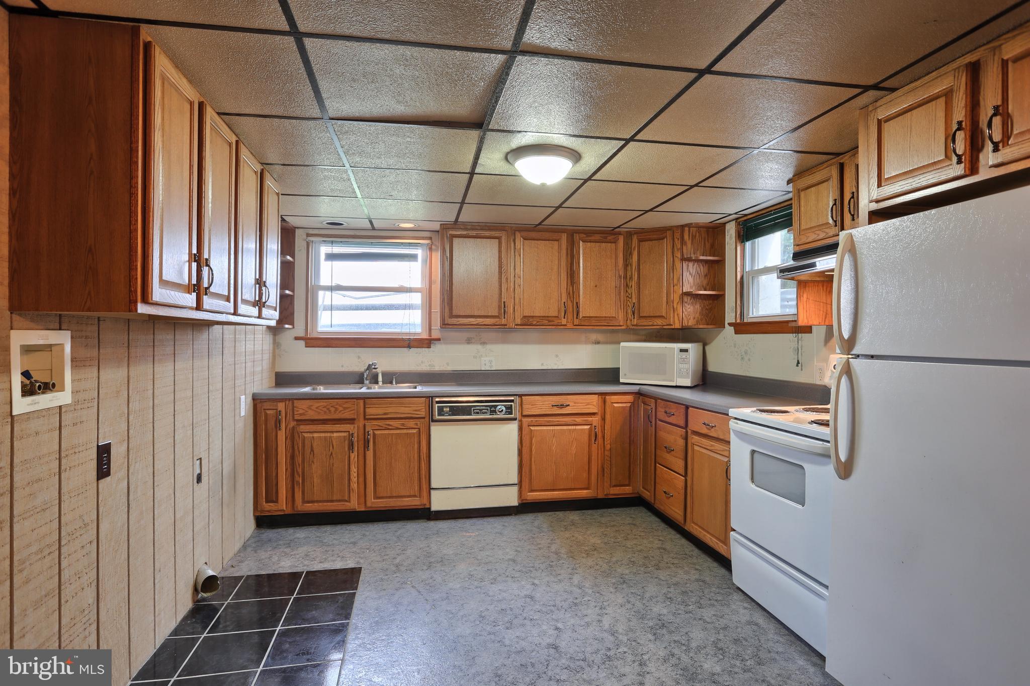 571 Frystown Road Myerstown, PA 17067 - Photo 35 of 43 Gallery Image 35