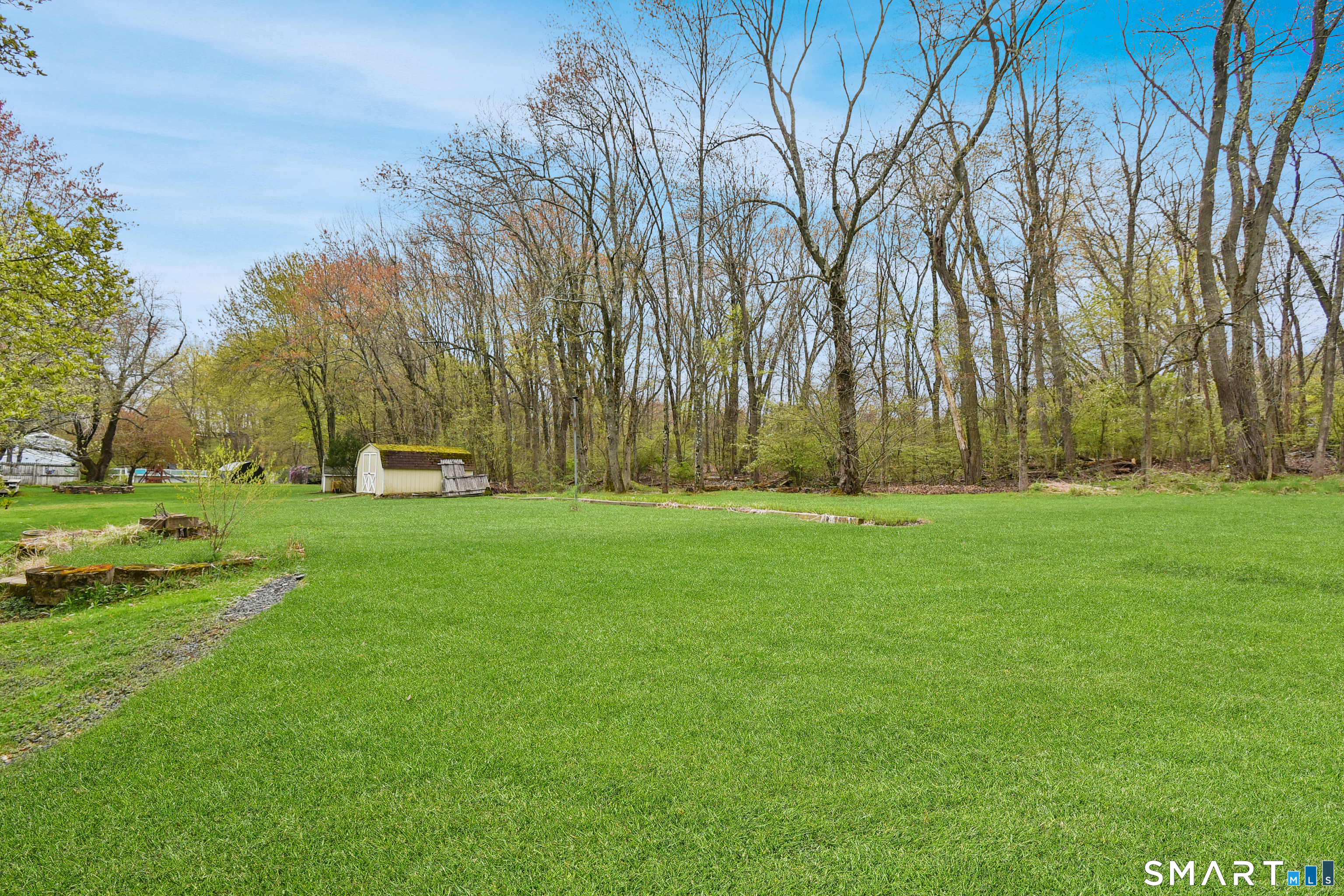 249 Preston Street Windsor, CT 06095 - Photo 11 of 15