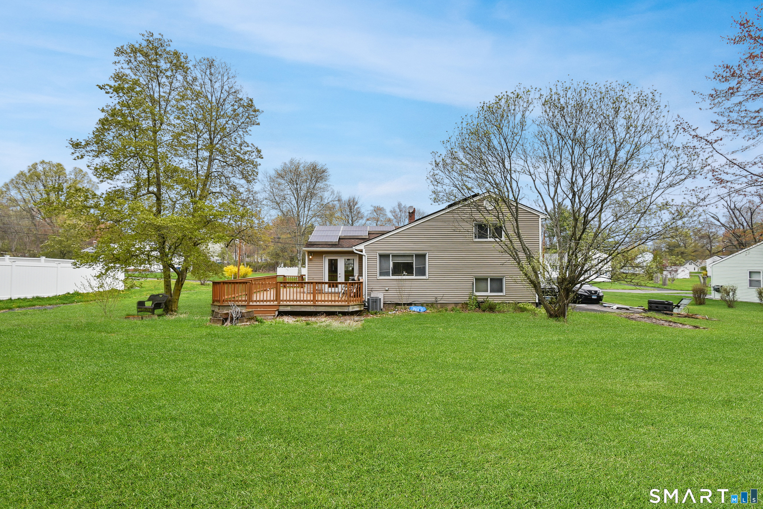 249 Preston Street Windsor, CT 06095 - Photo 14 of 15