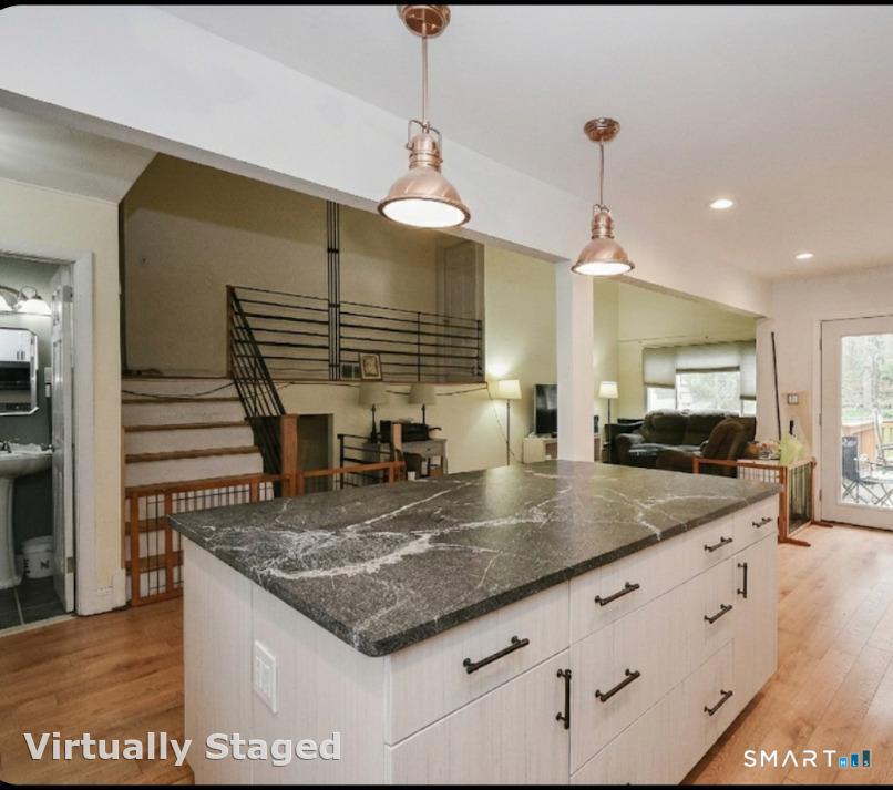 249 Preston Street Windsor, CT 06095 - Photo 4 of 15